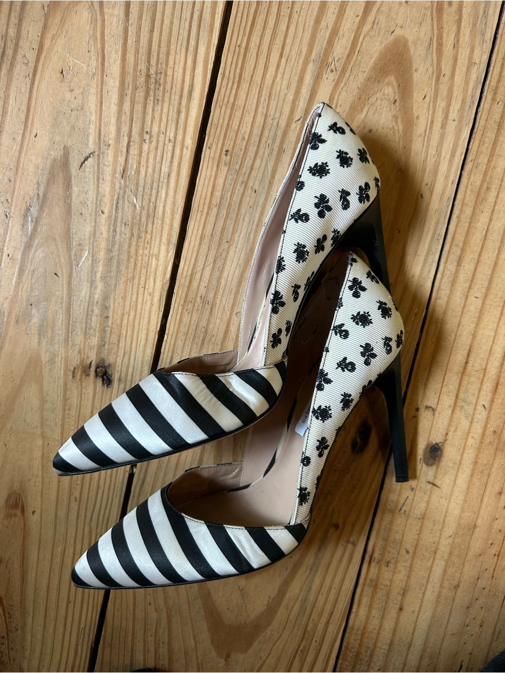 Diane Von Furstenberg Black and White Striped Floral Pointed Toe Pumps